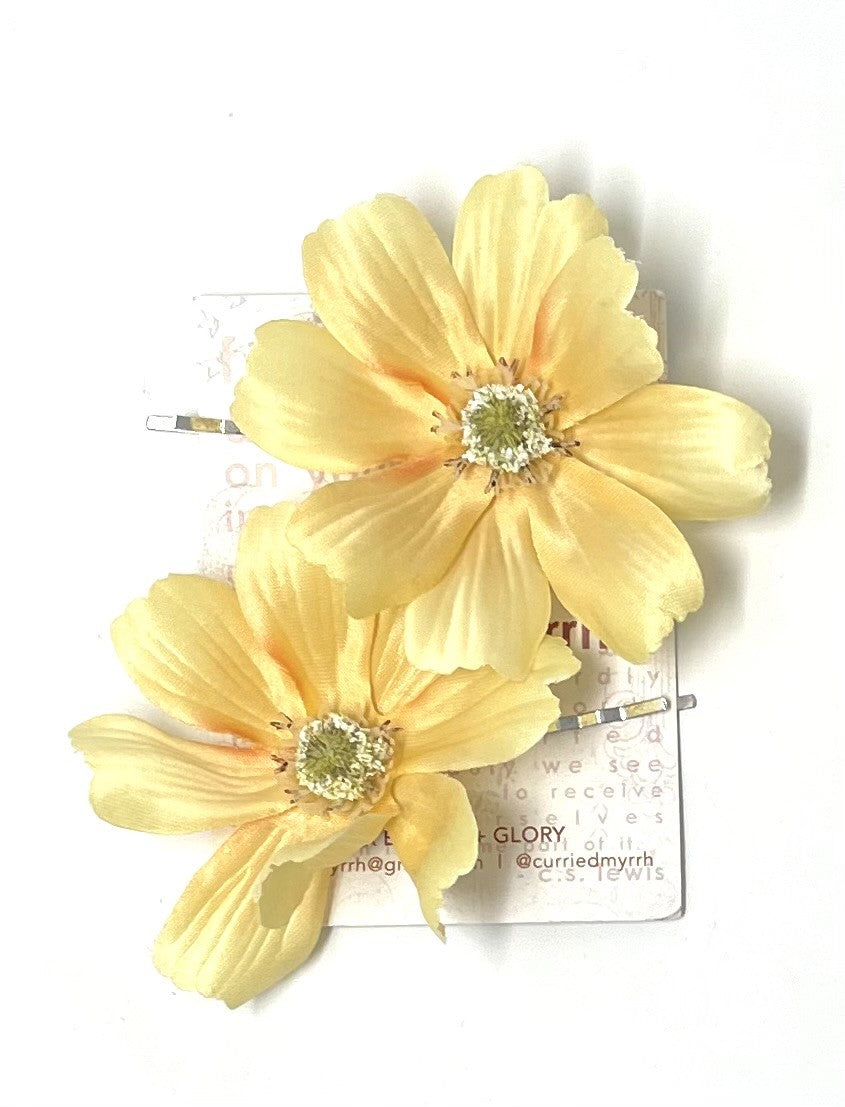 cosmo clips | yellow